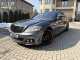 Mercedes-Benz S 550 2006 годаүшін8 500 000 тг. в Алматы – фото 2