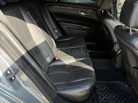 Mercedes-Benz S 550 2006 года за 8 500 000 тг. в Алматы – фото 19