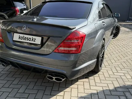 Mercedes-Benz S 550 2006 года за 8 500 000 тг. в Алматы – фото 27