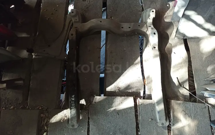 Передняя балка. за 10 000 тг. в Алматы