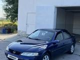 Opel Vectra 1997 года за 1 000 000 тг. в Шымкент – фото 2