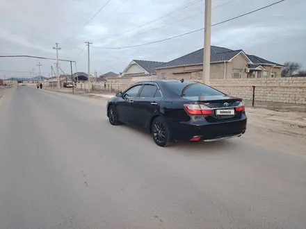 Toyota Camry 2016 года за 11 000 000 тг. в Жанаозен – фото 3