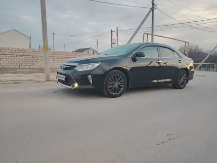 Toyota Camry 2016 года за 11 000 000 тг. в Жанаозен – фото 4