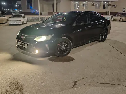 Toyota Camry 2016 года за 11 000 000 тг. в Жанаозен – фото 5