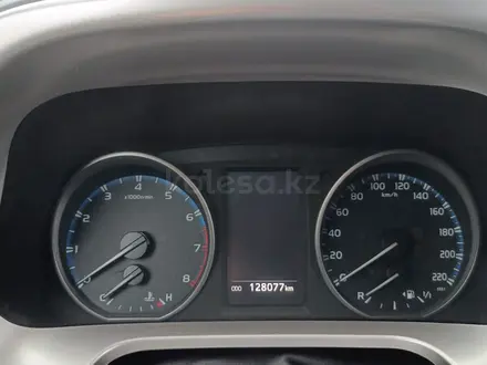Toyota RAV4 2018 года за 10 900 000 тг. в Актобе – фото 23