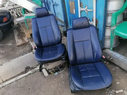 Комплект сидений на BMW за 325 тг. в Алматы – фото 8