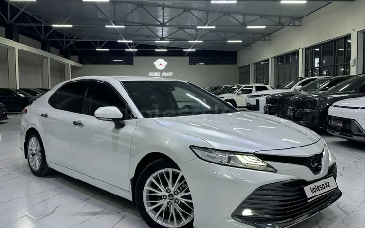 Toyota Camry 2019 годаүшін14 300 000 тг. в Шымкент