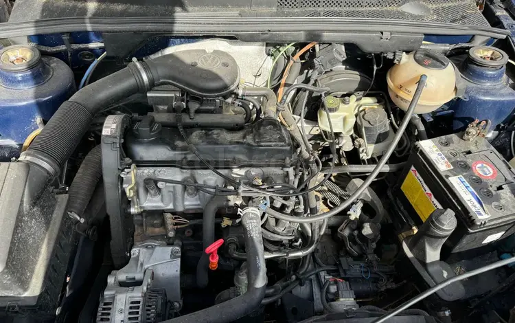 Двигатель Volkswagen Golf 1.8 за 430 000 тг. в Астана