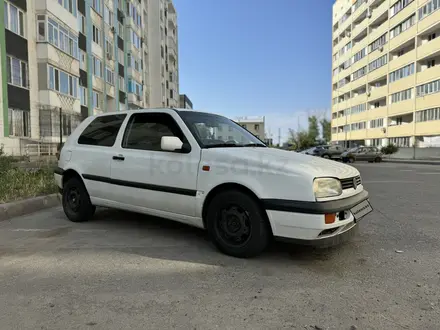 Volkswagen Golf 1993 года за 1 100 000 тг. в Алматы – фото 2