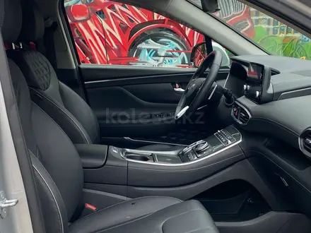 Hyundai Santa Fe Travel 2023 года за 13 790 000 тг. в Алматы – фото 19