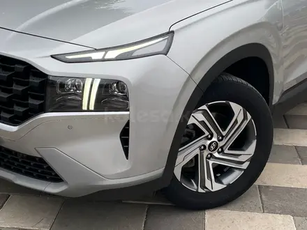 Hyundai Santa Fe Travel 2023 года за 13 790 000 тг. в Алматы – фото 3