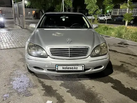 Mercedes-Benz S 320 1999 года за 3 333 000 тг. в Алматы – фото 2