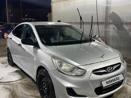 Hyundai Accent 2012 года за 4 000 000 тг. в Атырау – фото 8