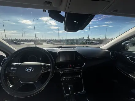 Hyundai Grandeur 2019 года за 13 300 000 тг. в Алматы – фото 13