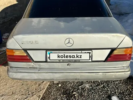 Mercedes-Benz E 230 1989 года за 650 000 тг. в Шымкент – фото 5