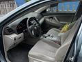 Toyota Camry 2009 года за 4 000 000 тг. в Атырау – фото 9