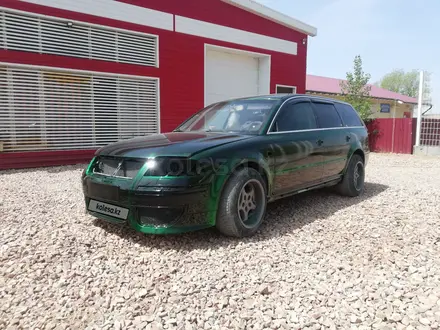 Volkswagen Passat 2002 года за 2 600 000 тг. в Балхаш – фото 25