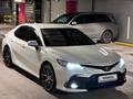 Toyota Camry 2022 года за 18 500 000 тг. в Алматы