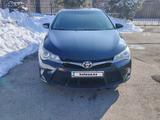 Toyota Camry 2015 года за 10 270 000 тг. в Алматы