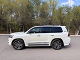 Toyota Land Cruiser 2017 года за 33 000 000 тг. в Караганда – фото 3