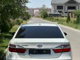 Toyota Camry 2017 года за 14 600 000 тг. в Туркестан – фото 5