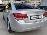 Chevrolet Cruze 2011 года за 3 500 000 тг. в Шымкент – фото 4