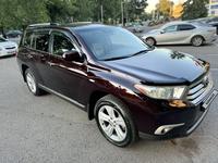 Toyota Highlander 2013 годаүшін13 400 000 тг. в Алматы