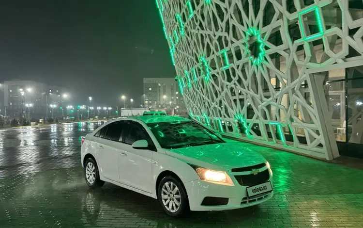 Chevrolet Cruze 2012 годаfor5 800 000 тг. в Астана