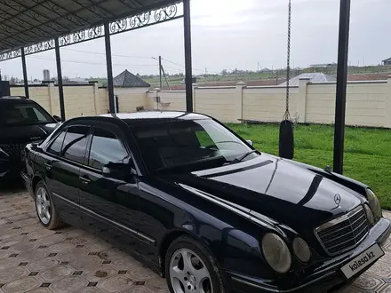 Mercedes-Benz E 280 2001 года за 4 800 000 тг. в Шымкент – фото 3