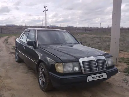 Mercedes-Benz E 230 1993 годаүшін1 700 000 тг. в Конаев (Капшагай)