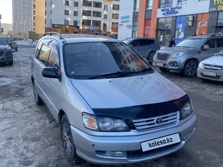 Toyota Ipsum 1997 года за 3 890 000 тг. в Астана