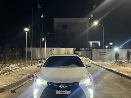 Toyota Camry 2015 года за 5 800 000 тг. в Жанаозен – фото 4