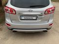 Hyundai Santa Fe 2011 года за 8 300 000 тг. в Актобе – фото 2