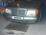 Mercedes-Benz E 250 1993 года за 1 300 000 тг. в Караганда