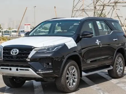 Toyota Fortuner 2024 года за 26 300 000 тг. в Семей