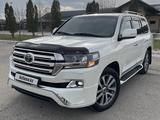 Toyota Land Cruiser 2017 годаfor35 800 000 тг. в Алматы – фото 2