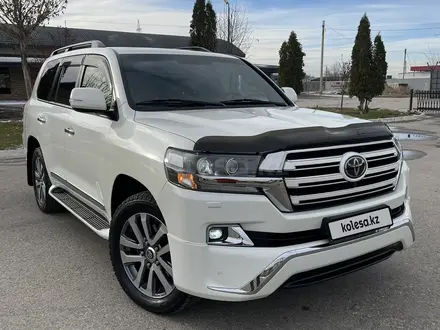 Toyota Land Cruiser 2017 года за 35 800 000 тг. в Алматы