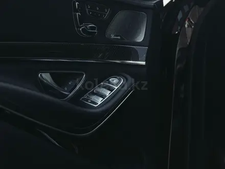 Mercedes-Benz S 63 AMG 2015 года за 35 000 000 тг. в Алматы – фото 30