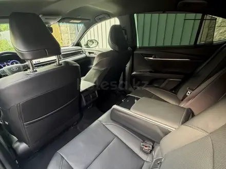 Toyota Camry 2025 года за 24 500 000 тг. в Алматы – фото 5