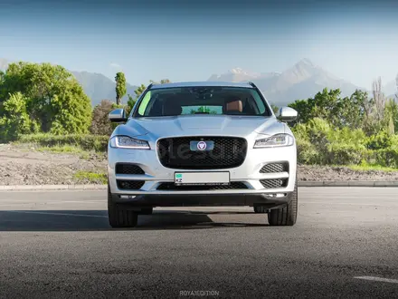 Jaguar F-Pace 2018 года за 27 900 000 тг. в Алматы – фото 7