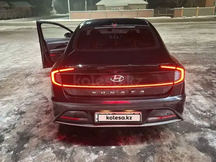 Hyundai Sonata 2019 года за 11 000 000 тг. в Астана – фото 4