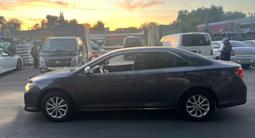 Toyota Camry 2014 года за 9 000 000 тг. в Алматы – фото 2