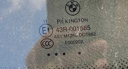 Оригинальные лобовые стекла на BMW за 22 000 тг. в Алматы – фото 2