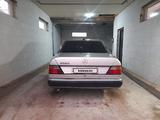 Mercedes-Benz E 200 1992 годаүшін1 000 000 тг. в Актобе – фото 4