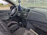 Renault Sandero 2015 года за 1 800 000 тг. в Актобе – фото 5