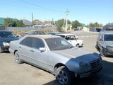 Mercedes-Benz E 300 1998 годаfor600 000 тг. в Уральск