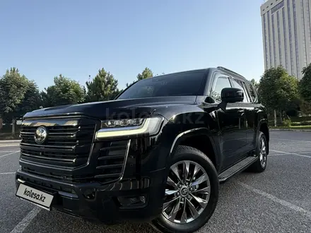 Toyota Land Cruiser 2021 года за 51 000 000 тг. в Шымкент