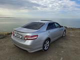 Toyota Camry 2011 годаүшін4 800 000 тг. в Жанаозен – фото 2