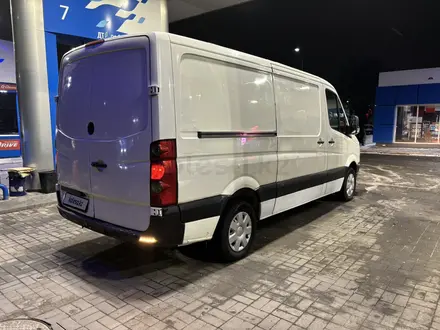 Volkswagen Crafter 2009 года за 9 000 000 тг. в Алматы – фото 3