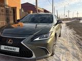 Lexus ES 250 2020 года за 19 500 000 тг. в Атырау